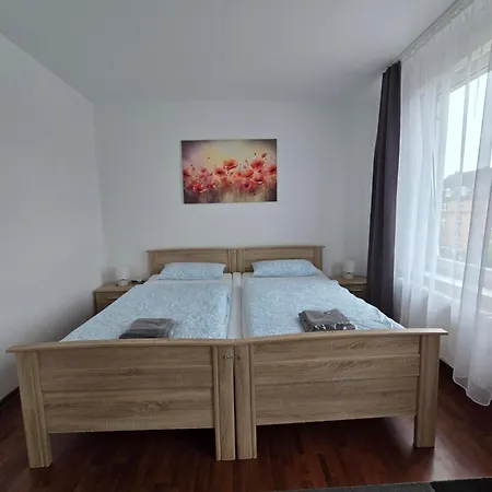 Charmante Im Herzen Von *