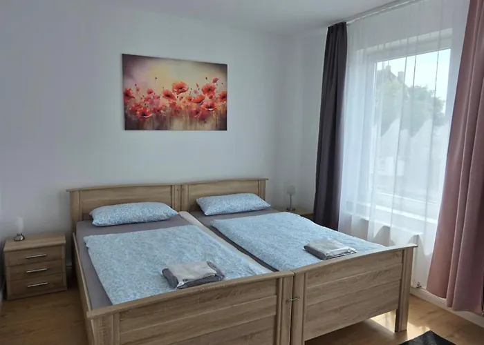 Charmante Im Herzen Von * Lübeck